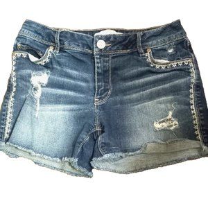 Cato Denim Shorts Est 1946 size 6 Womans contemporary distressed ladies blue